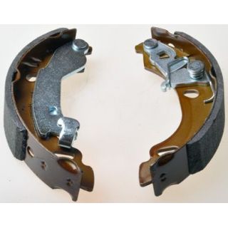 Stabdžių trinkelių komplektas DENCKERMANN B120050