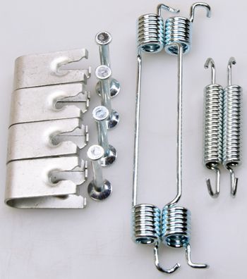 Priedų komplektas, stabdžių trinkelės DENCKERMANN B160136