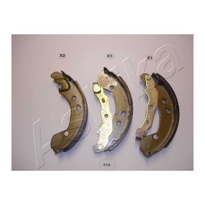 Stabdžių trinkelių komplektas ASHIKA 55-00-013