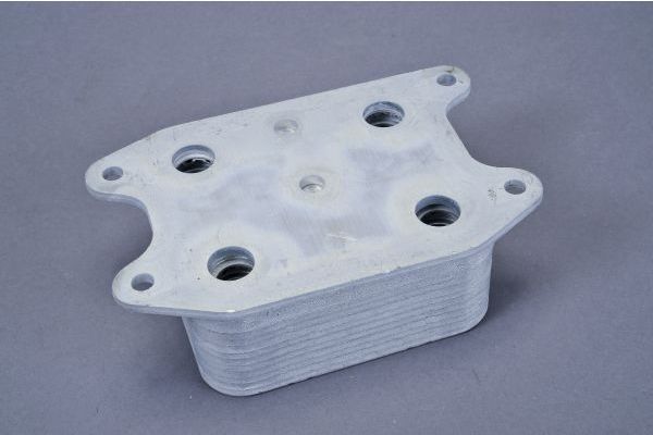 Alyvos aušintuvas, variklio alyva AUTOMEGA 210160810