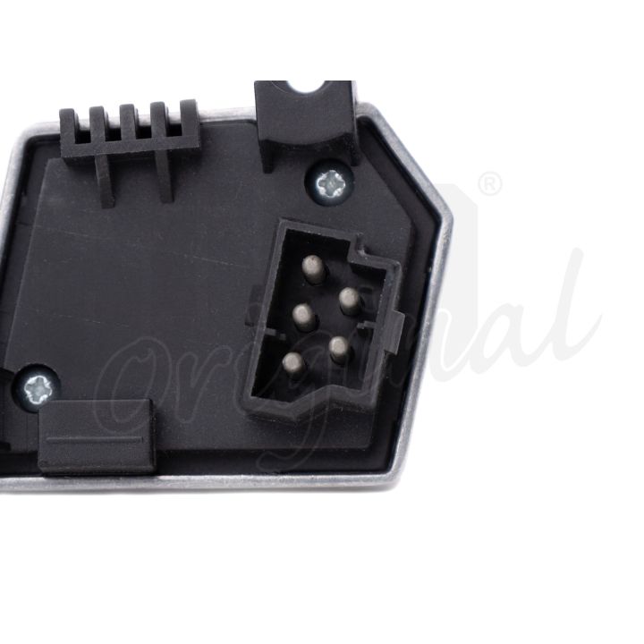 Reguliatorius, keleivio pusės ventiliatorius HITACHI 132516