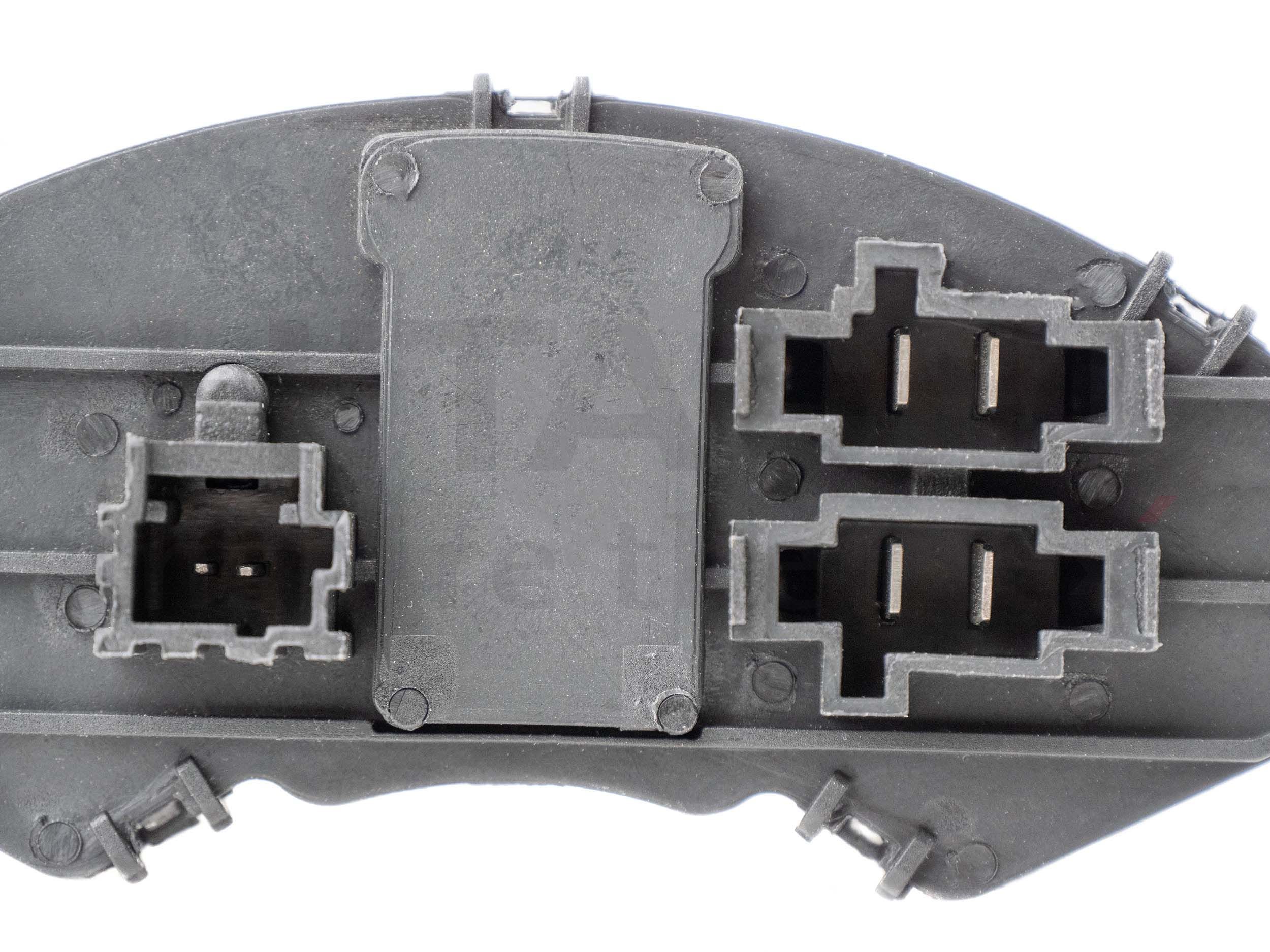 Reguliatorius, keleivio pusės ventiliatorius HITACHI 2502502