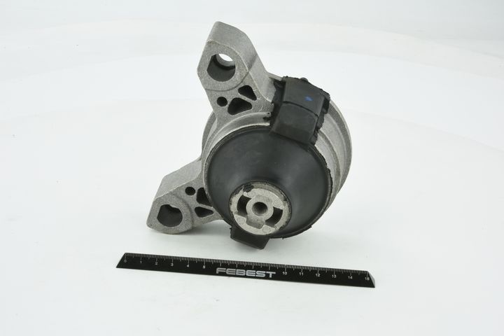 Variklio montavimas FEBEST FDM-TC7RH