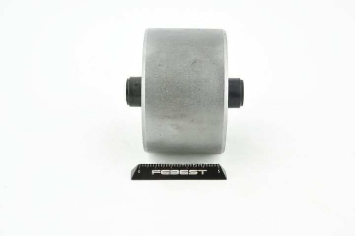 Variklio montavimas FEBEST KMB-CDMTRR