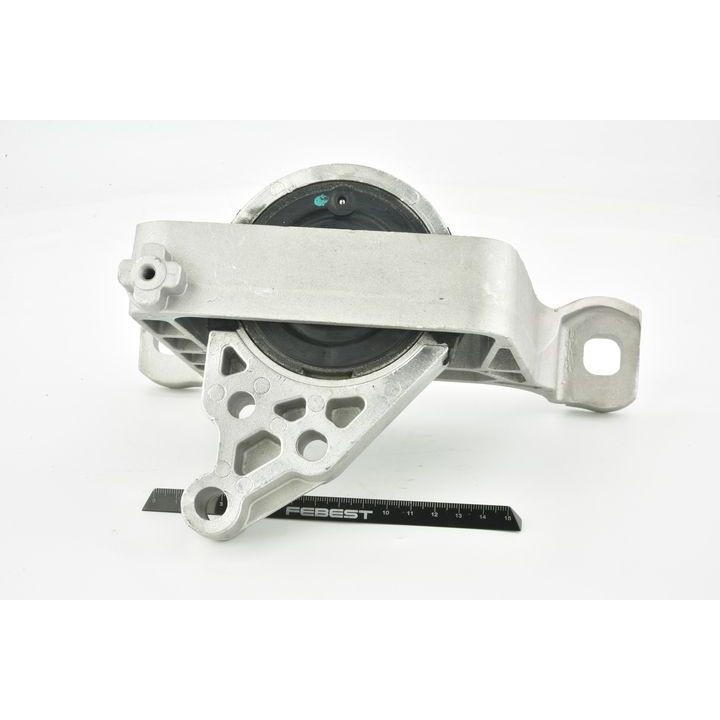 Variklio montavimas FEBEST MZM-3RH