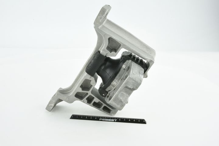 Variklio montavimas FEBEST MZM-CWRH