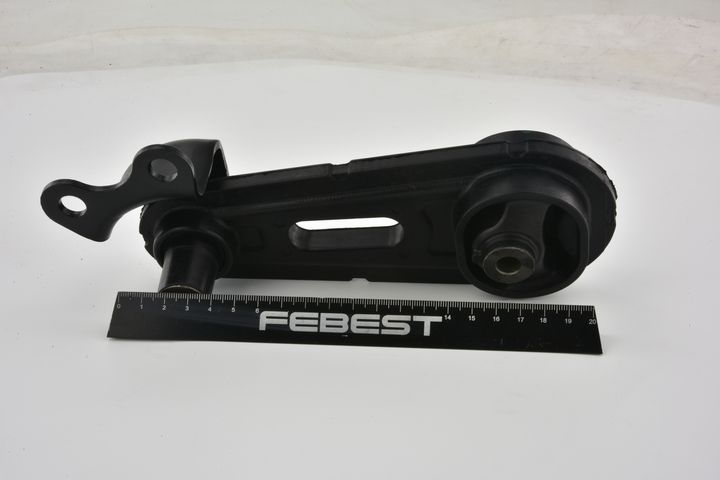 Variklio montavimas FEBEST MZM-DEARR