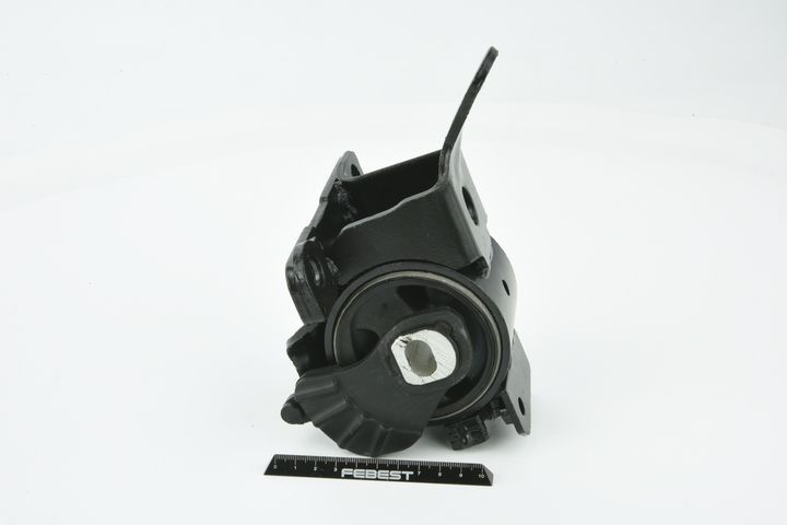 Variklio montavimas FEBEST MZM-GJLH