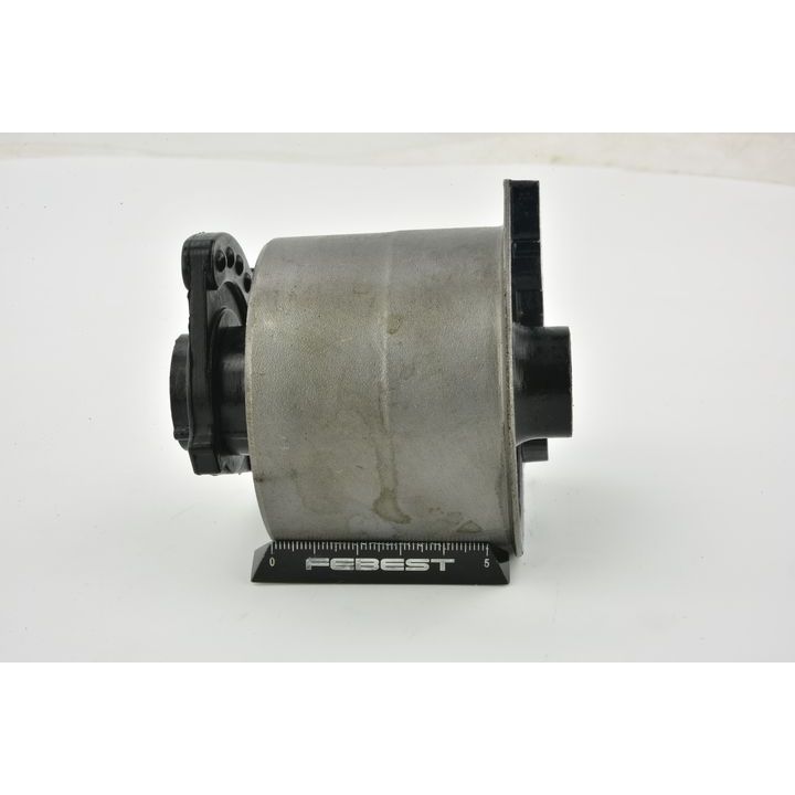 Variklio montavimas FEBEST MZMB-012