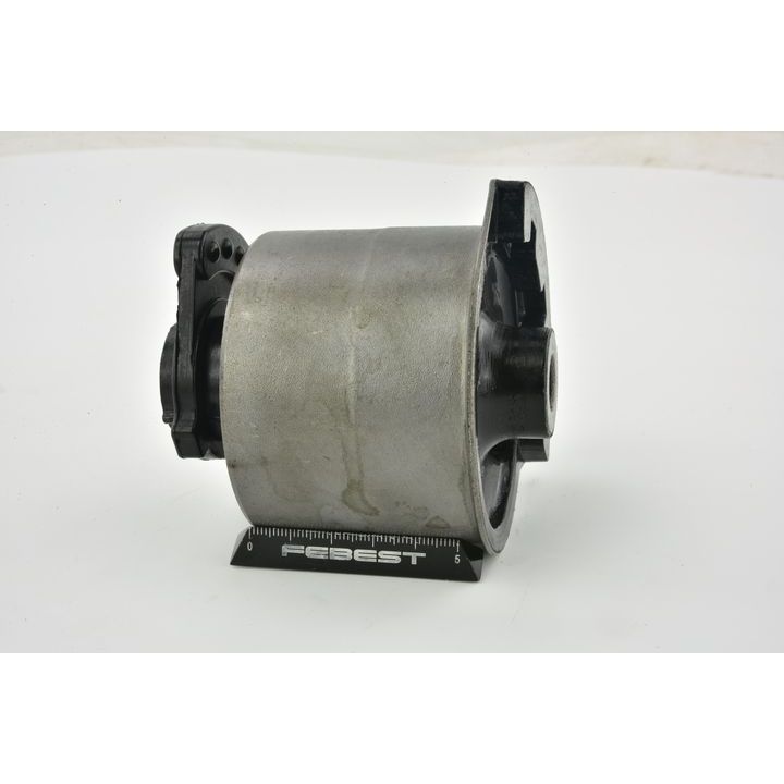 Variklio montavimas FEBEST MZMB-012