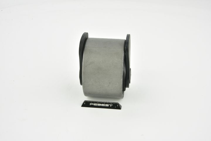 Variklio montavimas FEBEST MZMB-TRLH