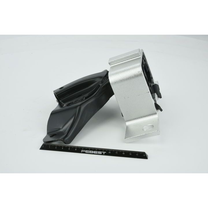 Variklio montavimas FEBEST RNM-LOGRH