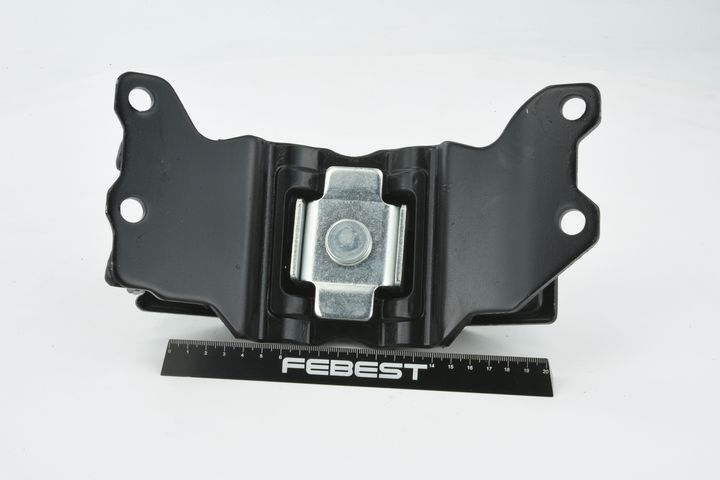Variklio montavimas FEBEST TM-UZJ200RR
