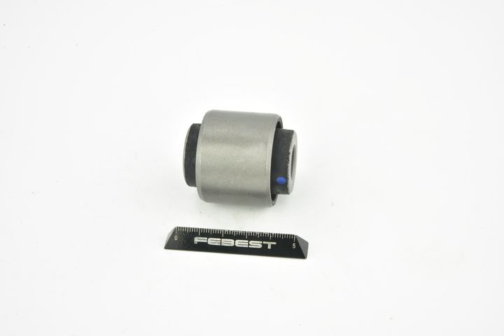 Valdymo svirties/išilginių svirčių įvorė FEBEST FDAB-034