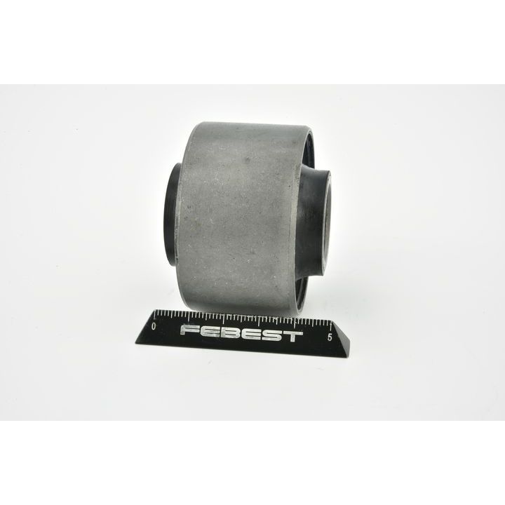 Valdymo svirties/išilginių svirčių įvorė FEBEST HYAB-SANC3