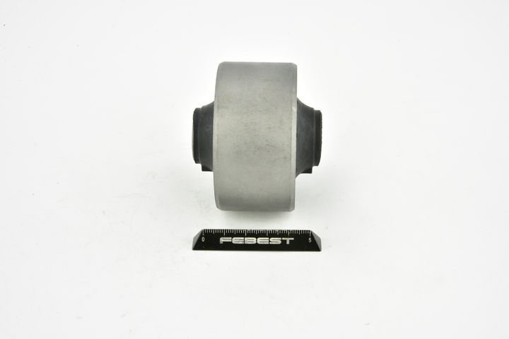 Valdymo svirties/išilginių svirčių įvorė FEBEST HYAB-SON14F