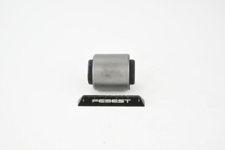 Valdymo svirties/išilginių svirčių įvorė FEBEST HYAB-TUC5