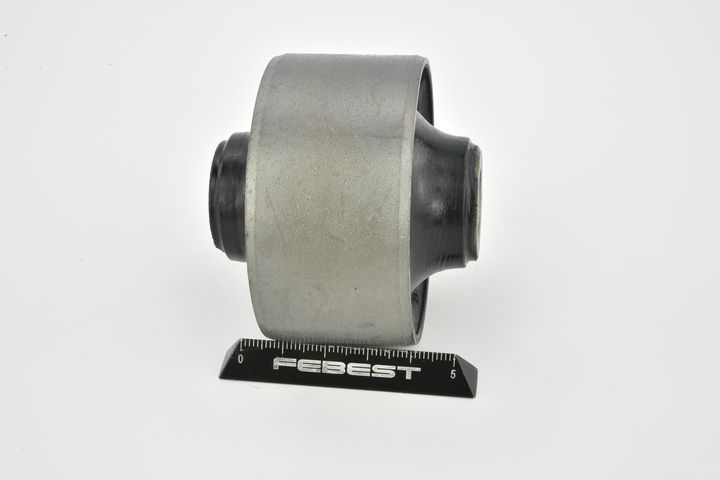 Valdymo svirties/išilginių svirčių įvorė FEBEST HYAB-TUCB