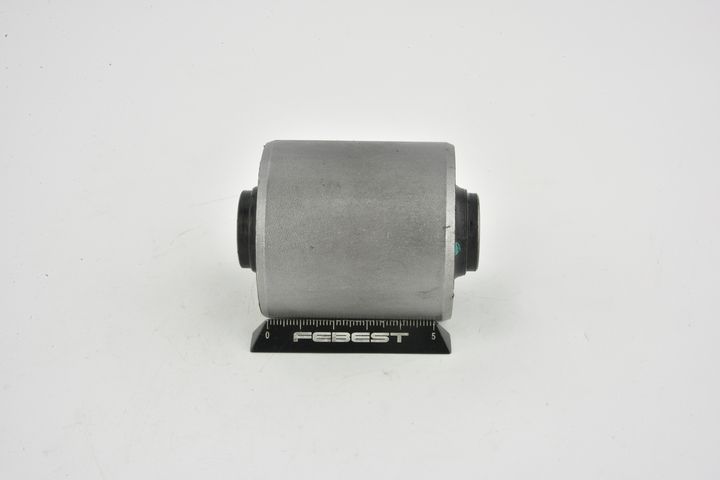 Valdymo svirties/išilginių svirčių įvorė FEBEST ISAB-004