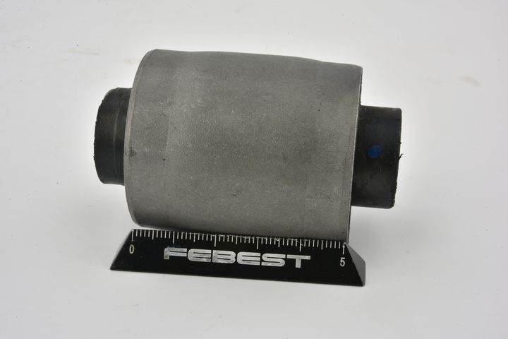 Valdymo svirties/išilginių svirčių įvorė FEBEST KAB-036