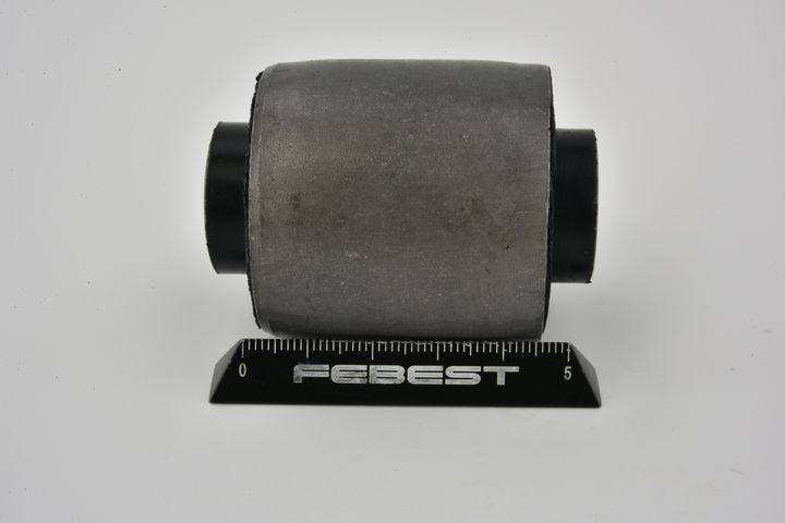 Valdymo svirties/išilginių svirčių įvorė FEBEST KAB-037