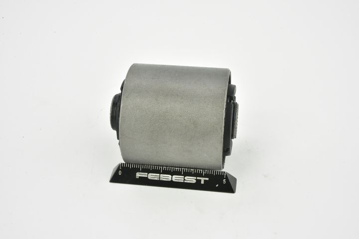 Valdymo svirties/išilginių svirčių įvorė FEBEST KAB-SPAS