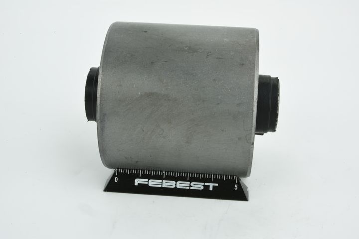 Valdymo svirties/išilginių svirčių įvorė FEBEST MZAB-016