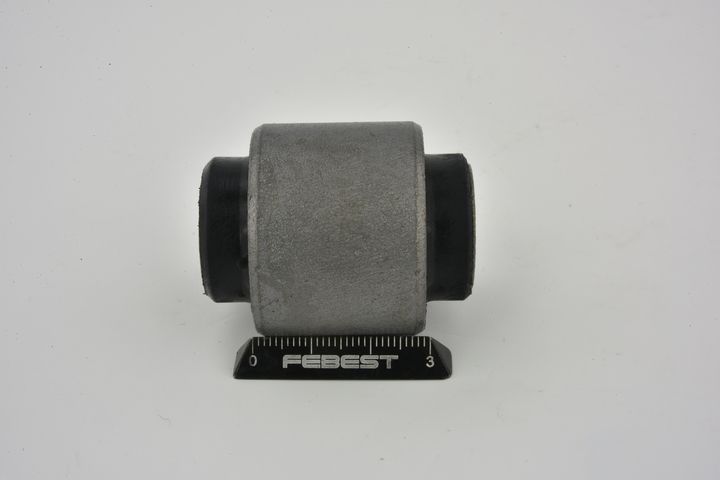 Valdymo svirties/išilginių svirčių įvorė FEBEST MZAB-037