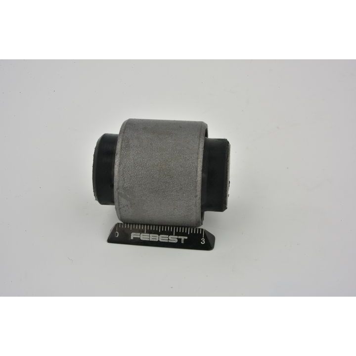 Valdymo svirties/išilginių svirčių įvorė FEBEST MZAB-037