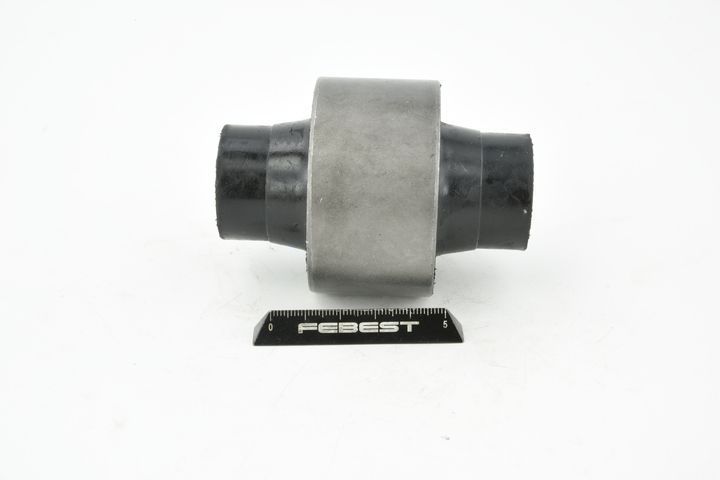 Valdymo svirties/išilginių svirčių įvorė FEBEST MZAB-038