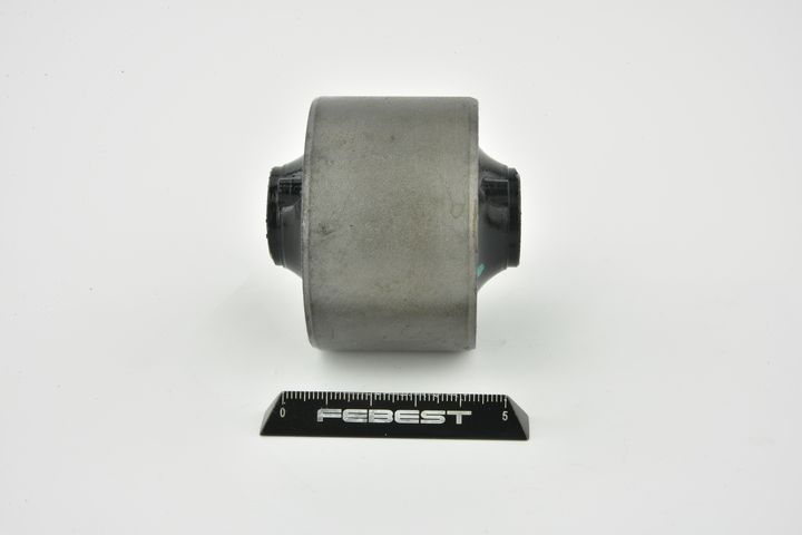 Valdymo svirties/išilginių svirčių įvorė FEBEST MZAB-040