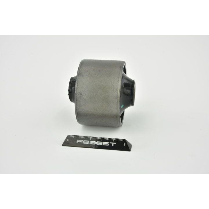 Valdymo svirties/išilginių svirčių įvorė FEBEST MZAB-040