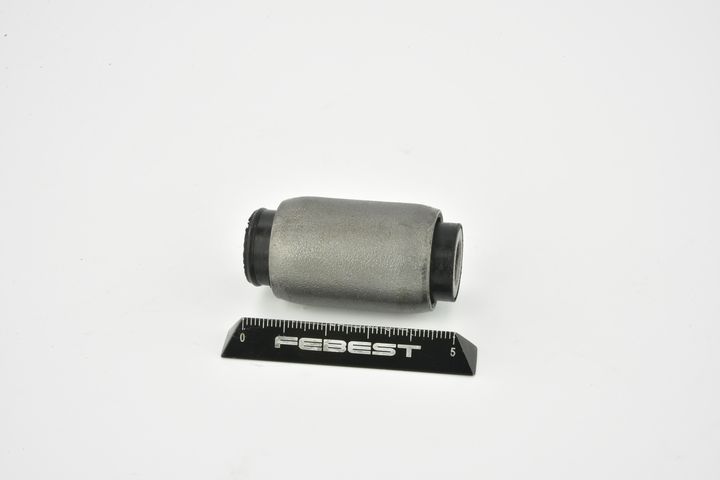 Valdymo svirties/išilginių svirčių įvorė FEBEST MZAB-050