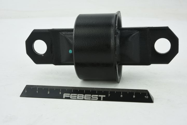 Valdymo svirties/išilginių svirčių įvorė FEBEST MZAB-062