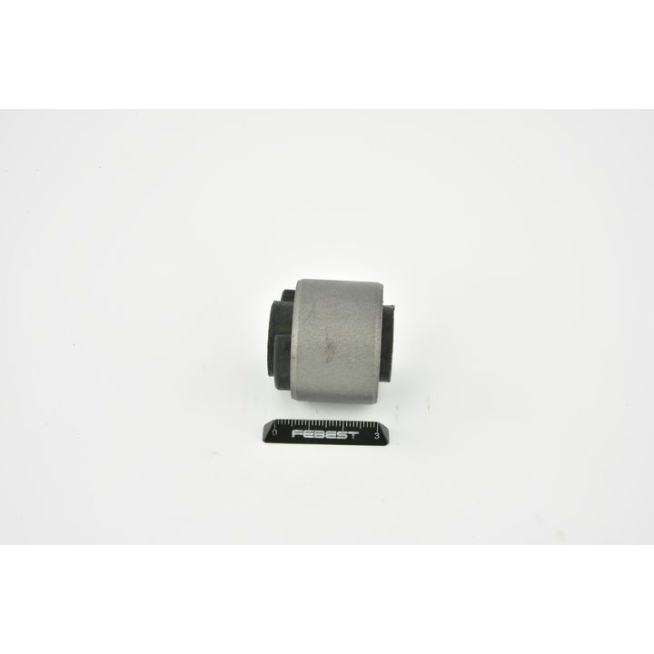 Valdymo svirties/išilginių svirčių įvorė FEBEST MZAB-079