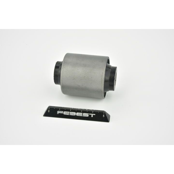 Valdymo svirties/išilginių svirčių įvorė FEBEST MZAB-084