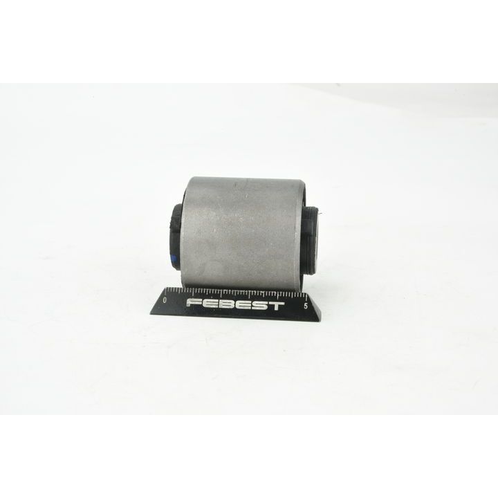 Valdymo svirties/išilginių svirčių įvorė FEBEST MZAB-114