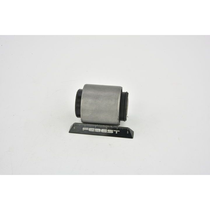 Valdymo svirties/išilginių svirčių įvorė FEBEST MZAB-125