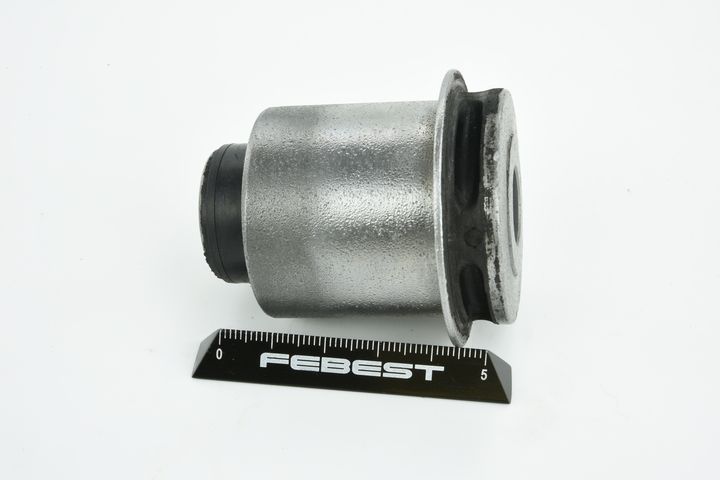 Valdymo svirties/išilginių svirčių įvorė FEBEST MZAB-154