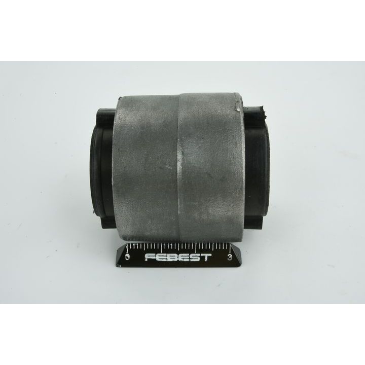 Valdymo svirties/išilginių svirčių įvorė FEBEST MZAB-155