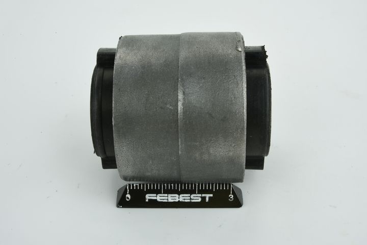 Valdymo svirties/išilginių svirčių įvorė FEBEST MZAB-155