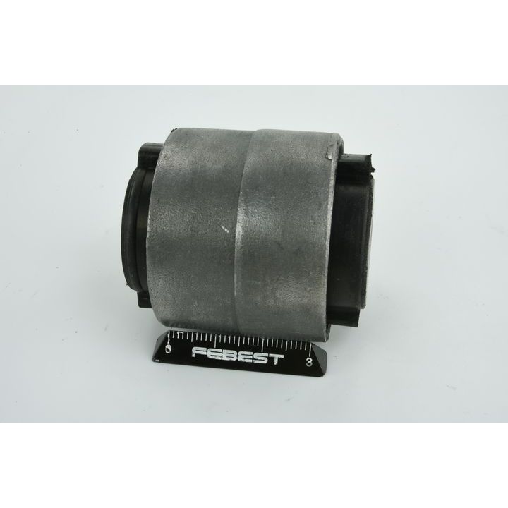 Valdymo svirties/išilginių svirčių įvorė FEBEST MZAB-155