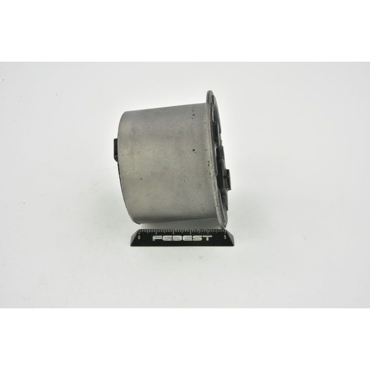 Valdymo svirties/išilginių svirčių įvorė FEBEST MZAB-KEB