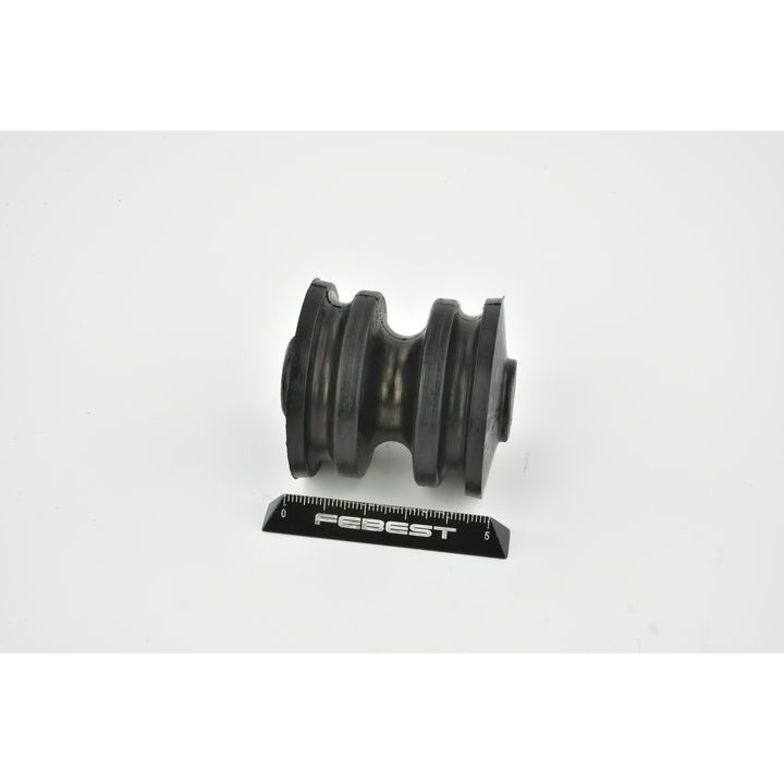 Valdymo svirties/išilginių svirčių įvorė FEBEST NAB-082