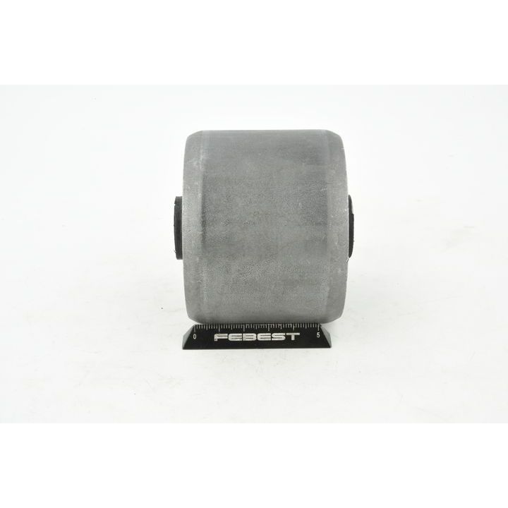 Valdymo svirties/išilginių svirčių įvorė FEBEST NAB-S50B