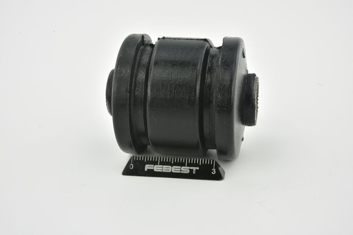 Valdymo svirties/išilginių svirčių įvorė FEBEST TAB-300