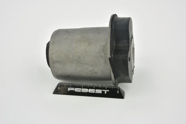 Stebulės laikiklio įvorė FEBEST RNAB-CLIIR