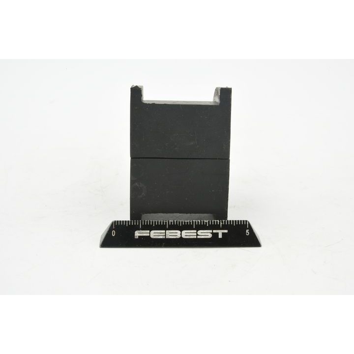 Skersinio stabilizatoriaus įvorių komplektas FEBEST KSB-SORR