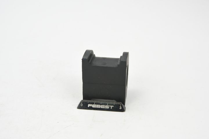 Skersinio stabilizatoriaus įvorių komplektas FEBEST KSB-SPA