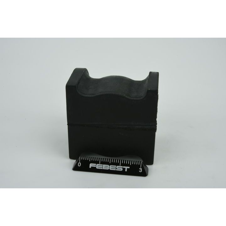 Skersinio stabilizatoriaus įvorių komplektas FEBEST MZSB-009